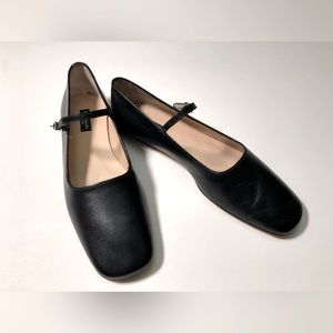 Rare. Brand New. Kate Spade New Black Ballet Flats. Made in Italy. US 6.5B.